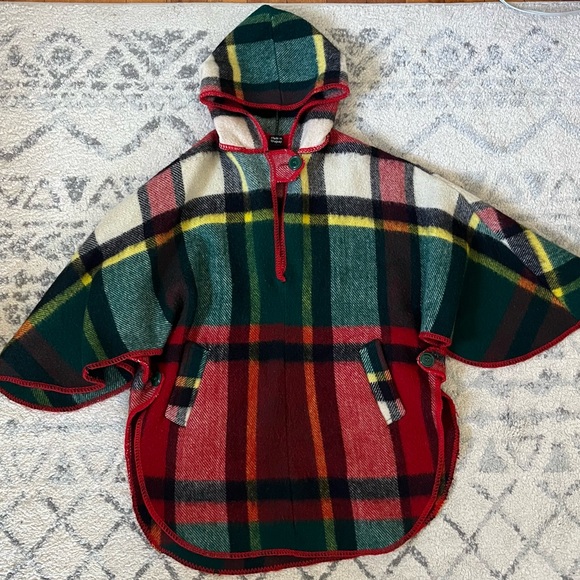 Vintage Plaid Wool Poncho - Picture 1 of 6